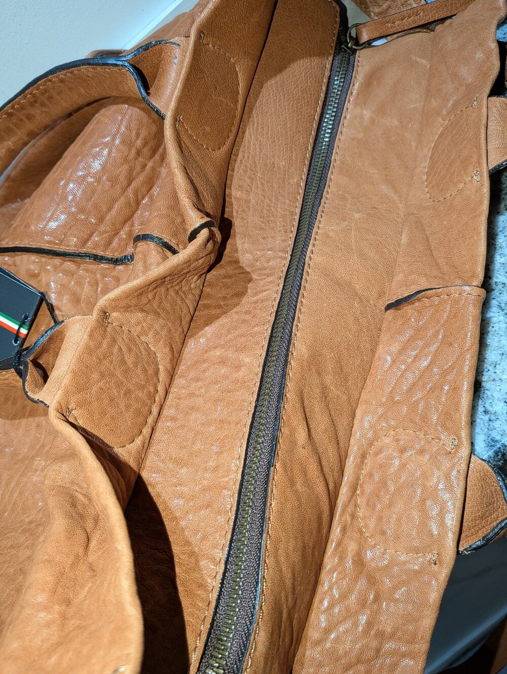 Maxon Collection Nappa Texas Leather Shoulder Bag Col. Chivas Camel NWT - Picture 4 of 12